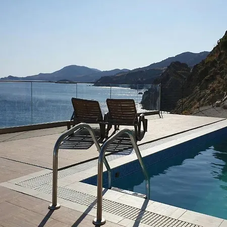 Villa Paradise Antiskari Exterior photo