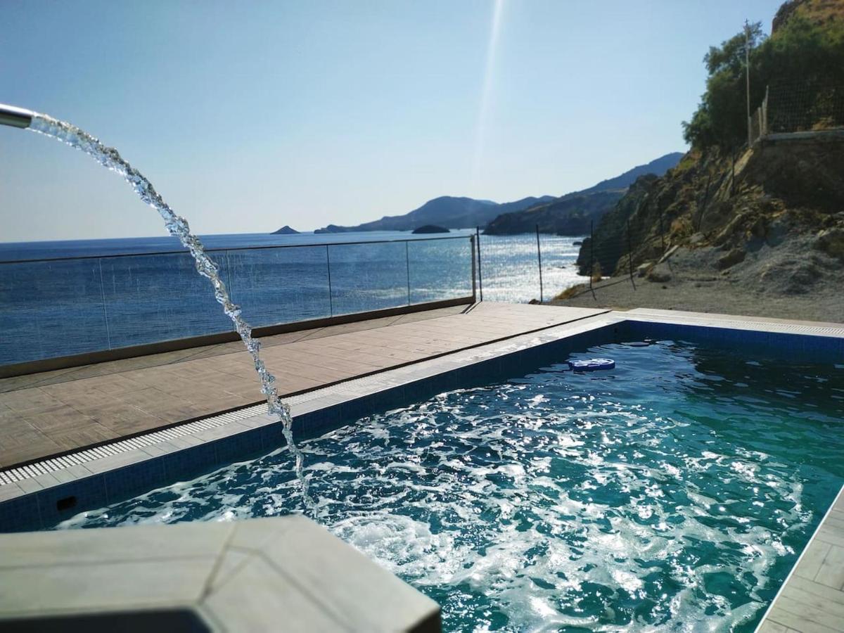 Vila Paradise Antiskari